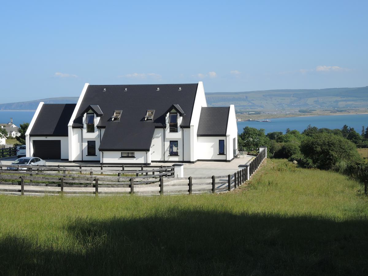 On The Rocks B&B Greencastle  Exteriör bild